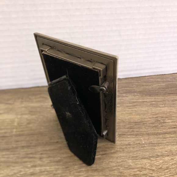 Burnes of Boston Silver Photo Frame 2” x 3” - Picture 5 of 11